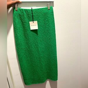 Fun Spring green pencil skirt!